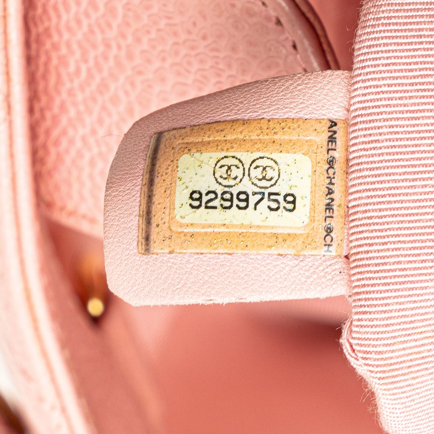 Chanel Sac Caviar Petite Shopping Tote