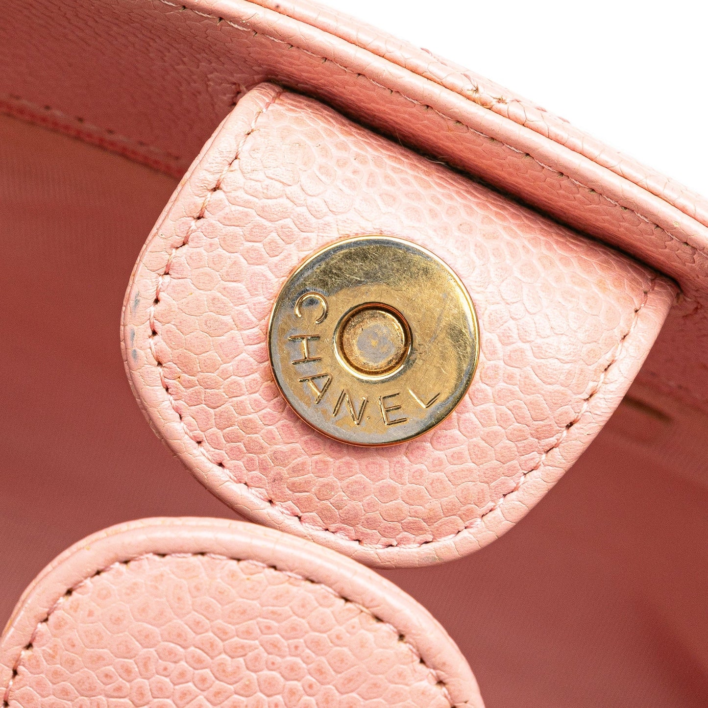 Chanel Sac Caviar Petite Shopping Tote