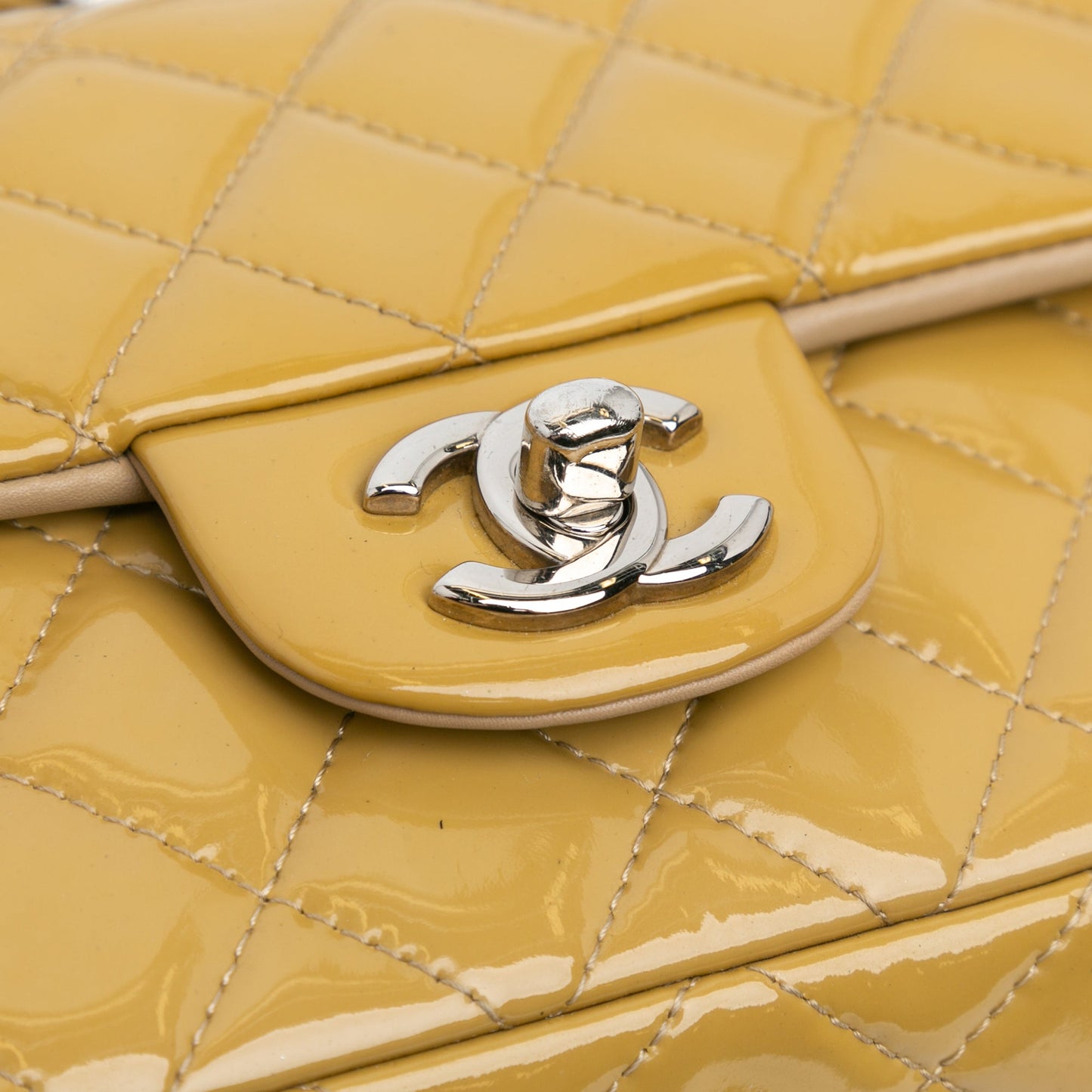 Chanel Sac Mini Rectangular Classic Patent Single Flap