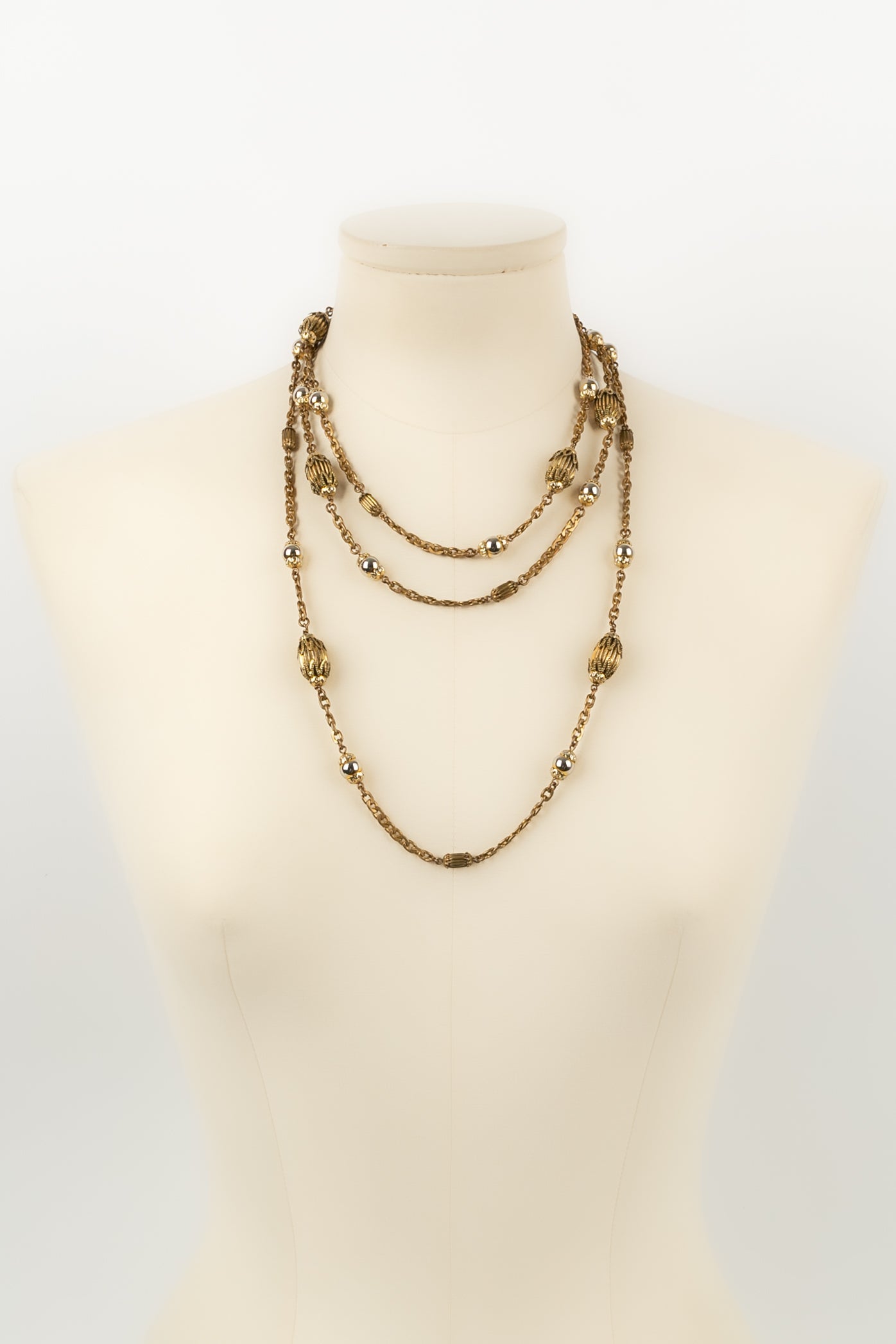 Collier / sautoir ancien Chanel