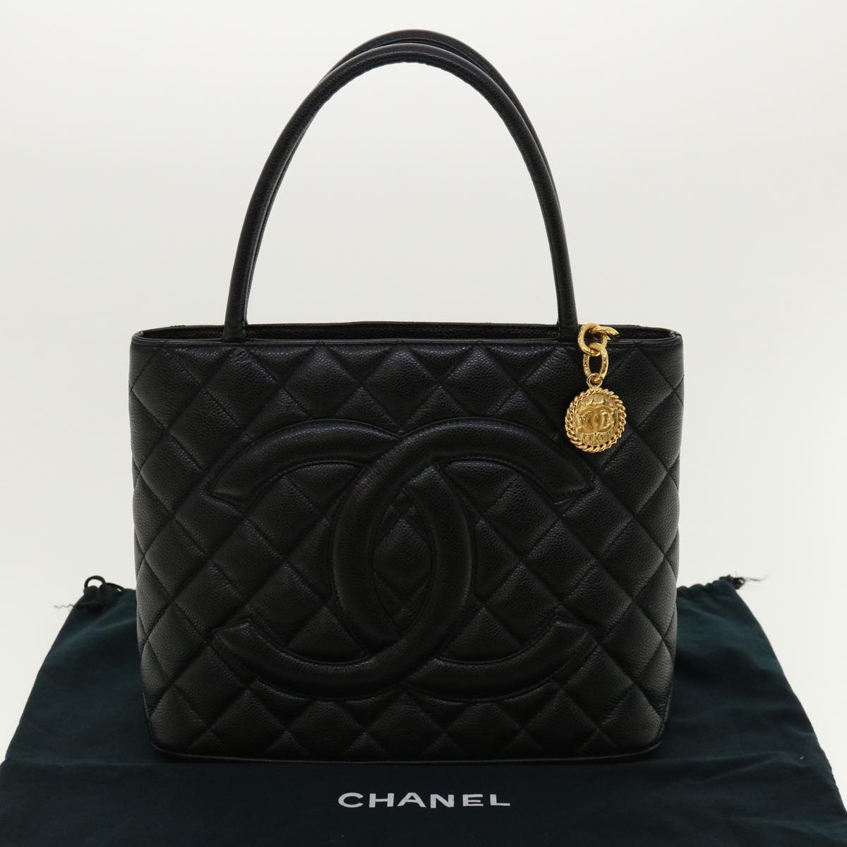CHANEL Tote Bag Caviar Skin Black CC am4270A