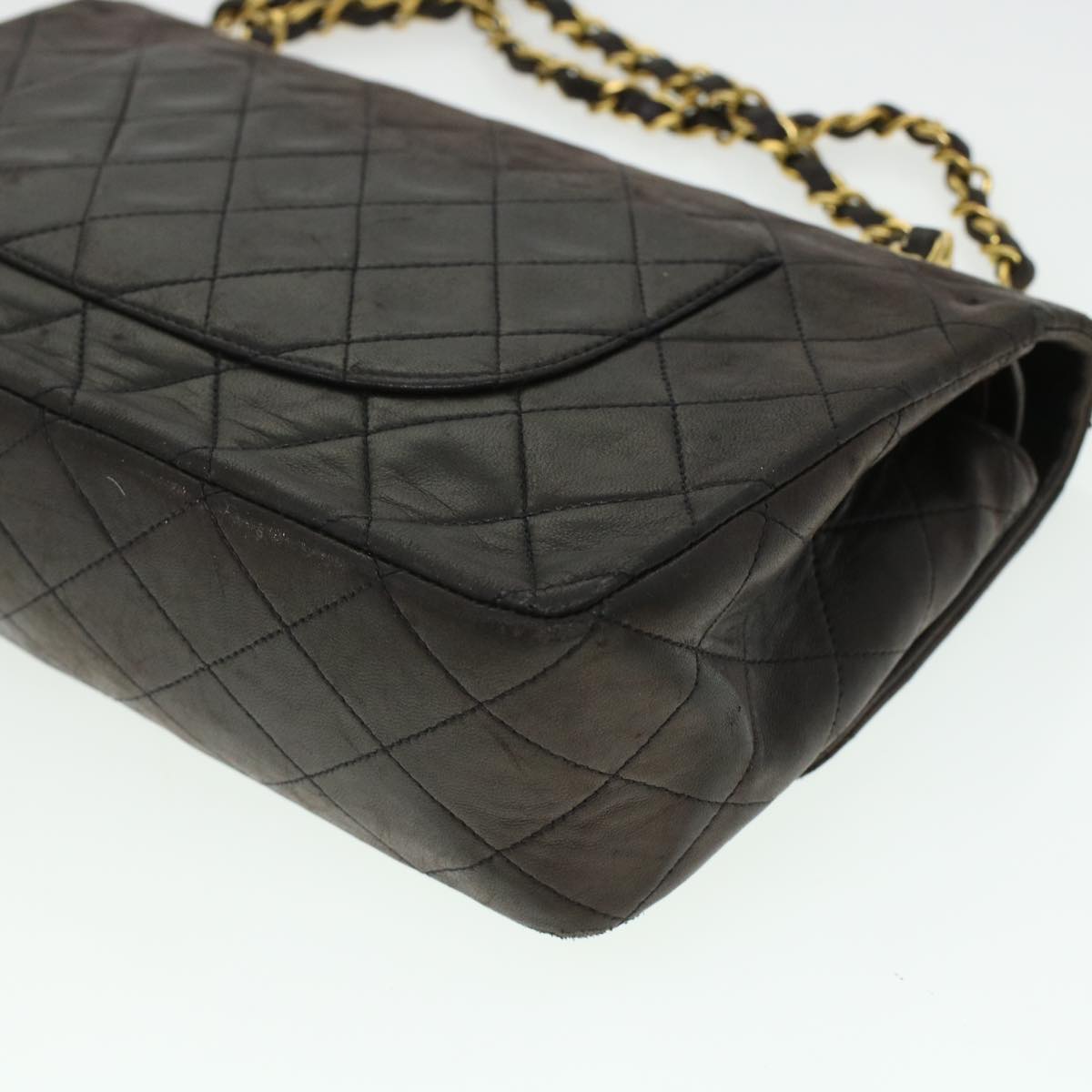 CHANEL Matelasse Turn Lock Chain Shoulder Bag Lamb Skin Black CC am4540