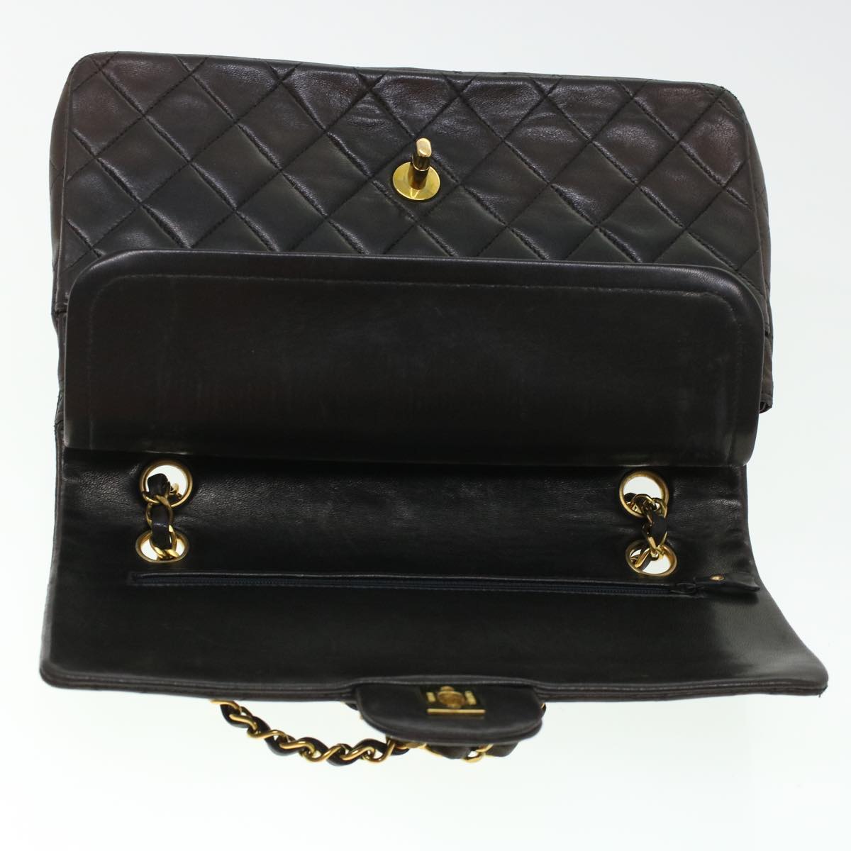CHANEL Matelasse Turn Lock Chain Shoulder Bag Lamb Skin Black CC am4540