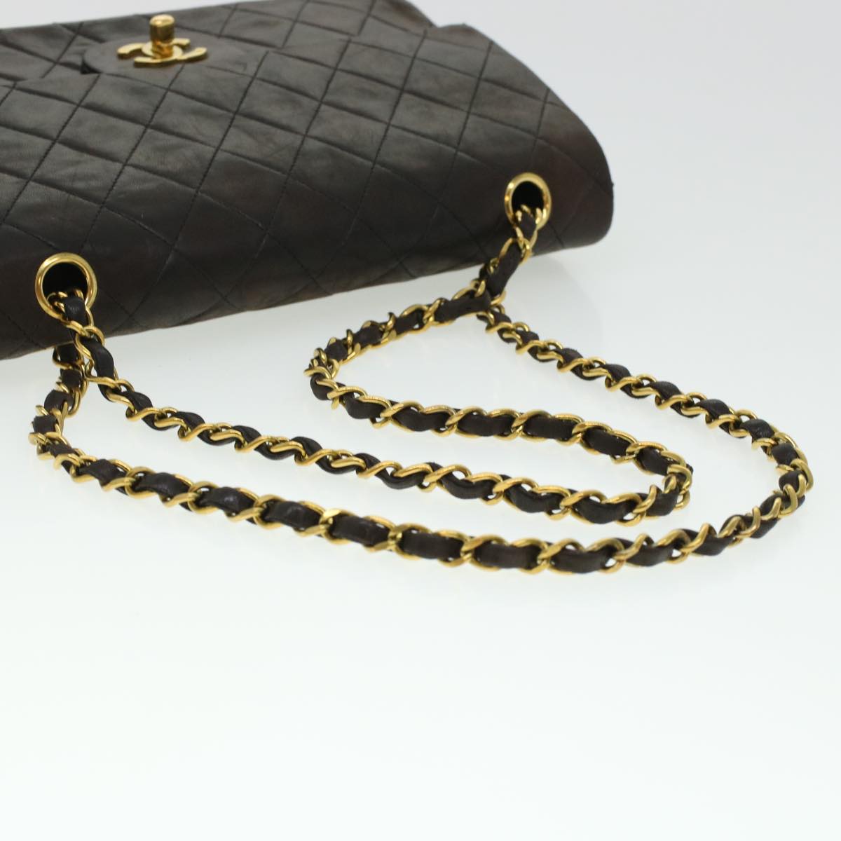 CHANEL Matelasse Turn Lock Chain Shoulder Bag Lamb Skin Black CC am4540