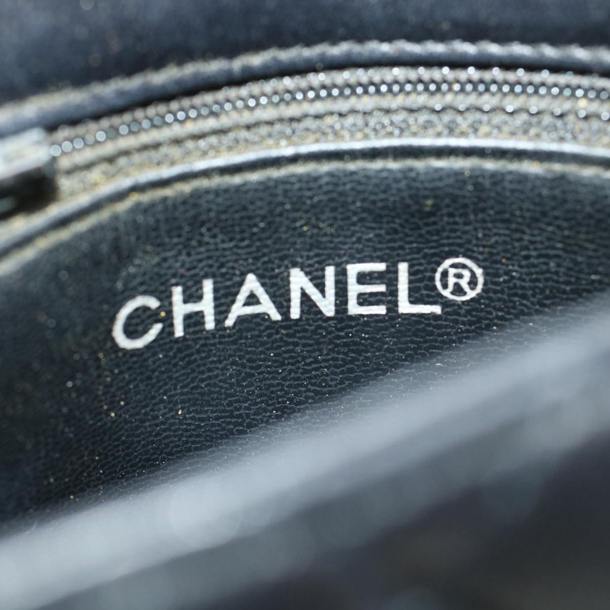 CHANEL Matelasse Turn Lock Chain Shoulder Bag Lamb Skin Black CC am4542