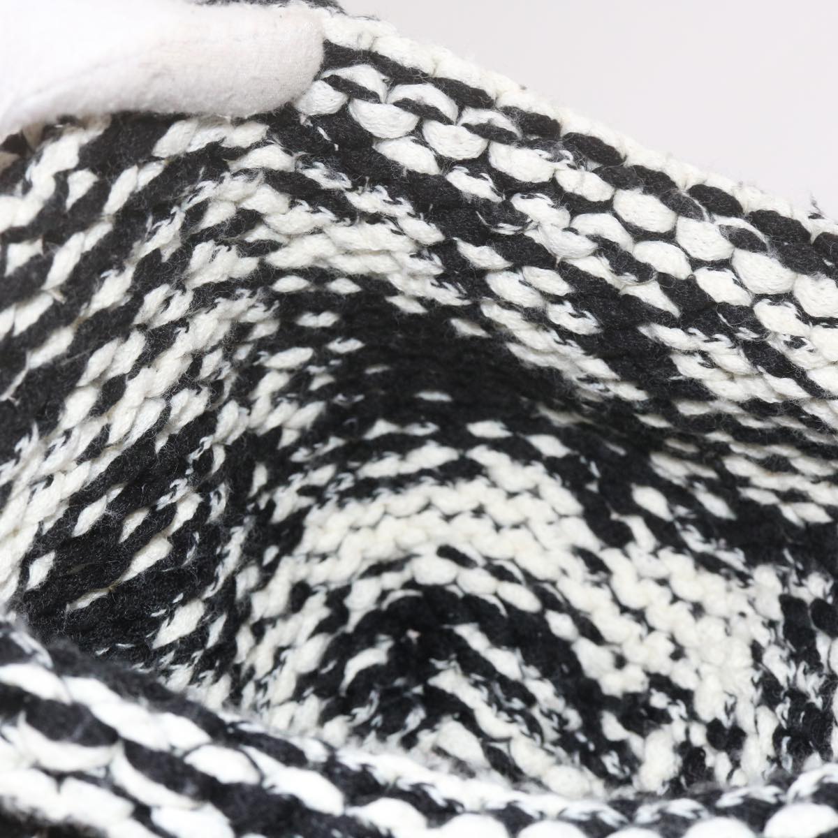 CHANEL COCO Mark Knitted Fabrics Hat Wool Black White CC am5382