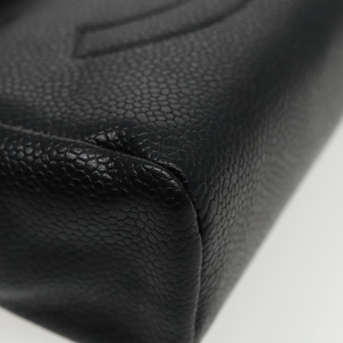 CHANEL COCO Mark Pouch Caviar Skin Black Gold CC am7049