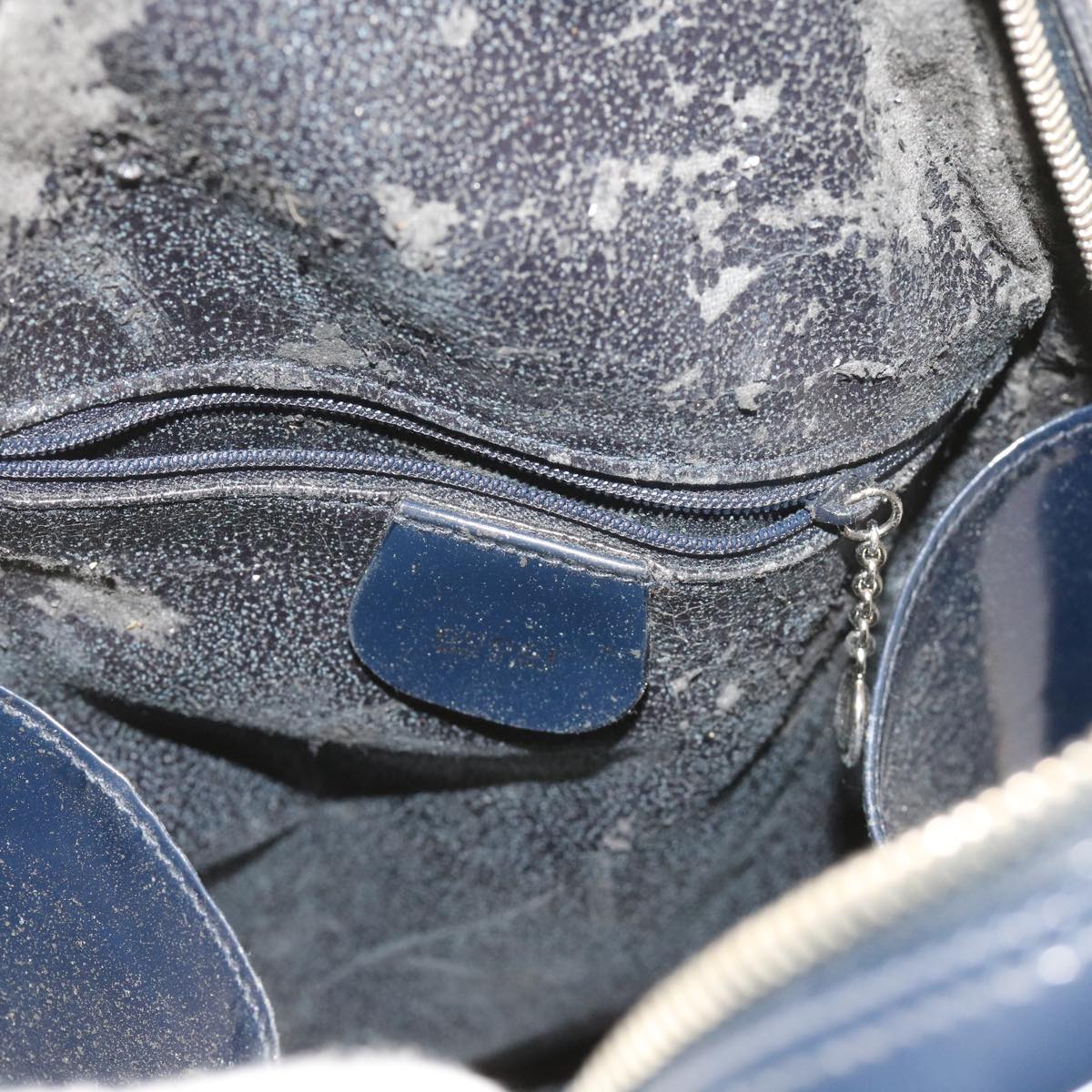 GUCCI Bamboo Body Bag Patent leather Navy ar10595B
