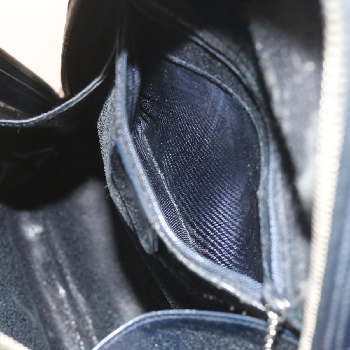 GUCCI Bamboo Body Bag Patent leather Navy ar10595B