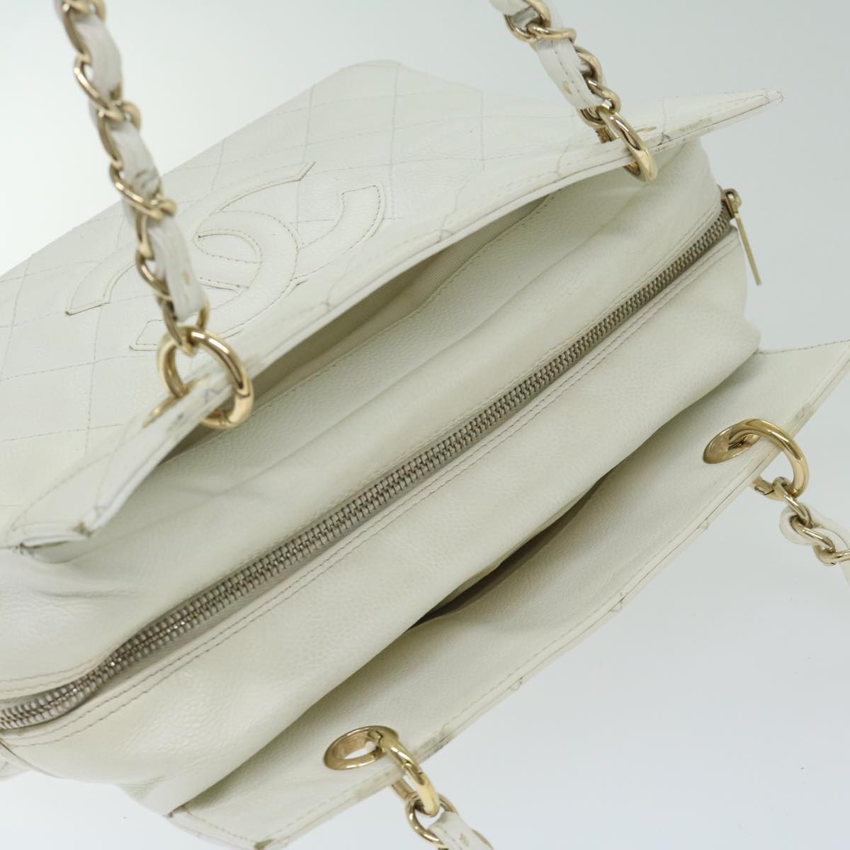 CHANEL Matelasse Chain Shoulder Bag Caviar Skin White CC ar11502