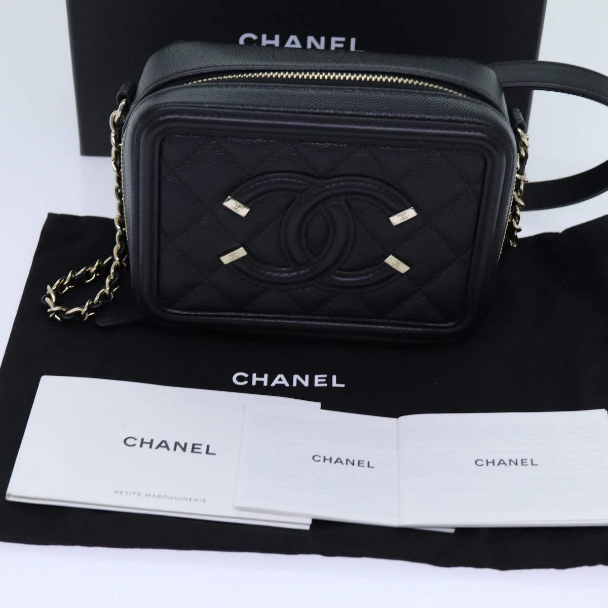 CHANEL Chain CC Figly Mini Bag Caviar Skin Black A84452 CC ar11762A