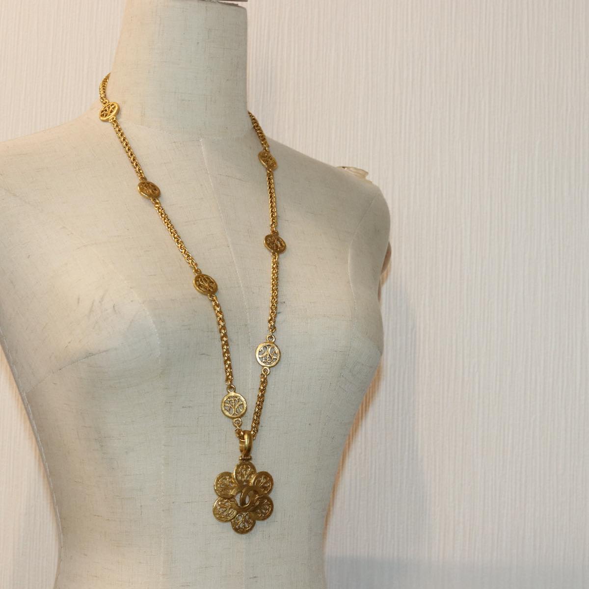 CHANEL COCO Mark Necklace metal Gold CC ar12350