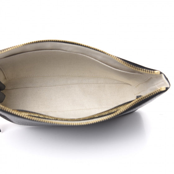Gucci Calfskin GG Marmont Clutch in Black