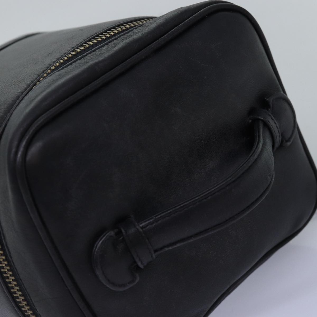 CHANEL Bicolole Vanity Cosmetic Pouch Leather Black CC bs14966