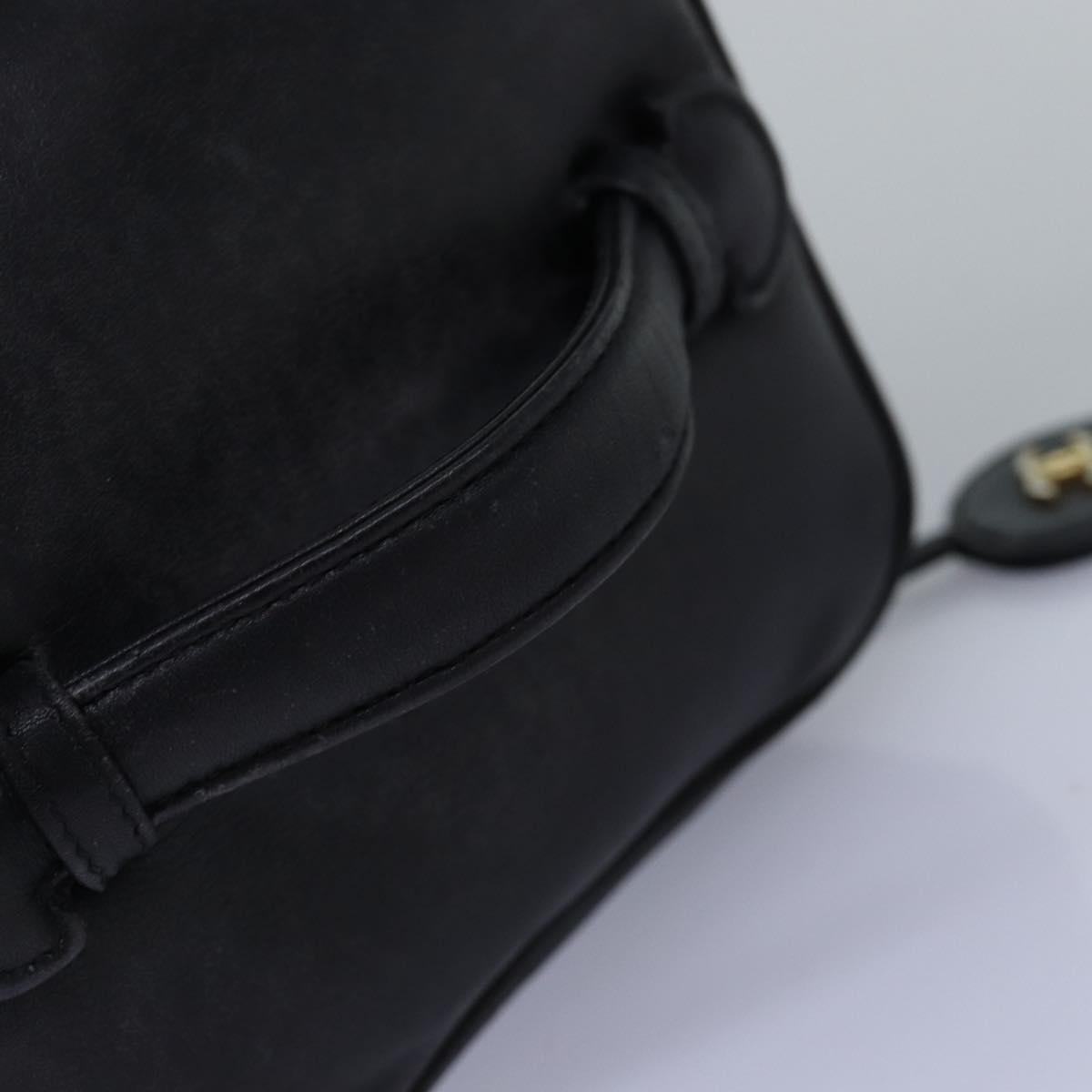 CHANEL Bicolole Vanity Cosmetic Pouch Leather Black CC bs14966