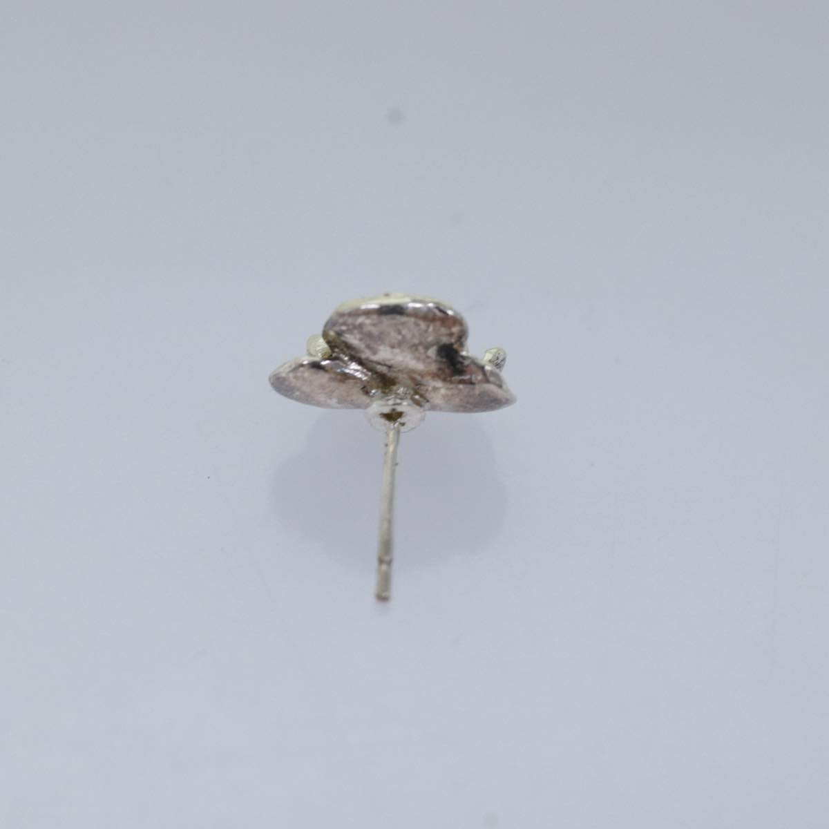 CHANEL Pierce Camelia Silver CC bs15114
