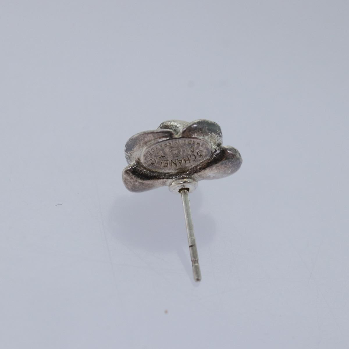 CHANEL Pierce Camelia Silver CC bs15114