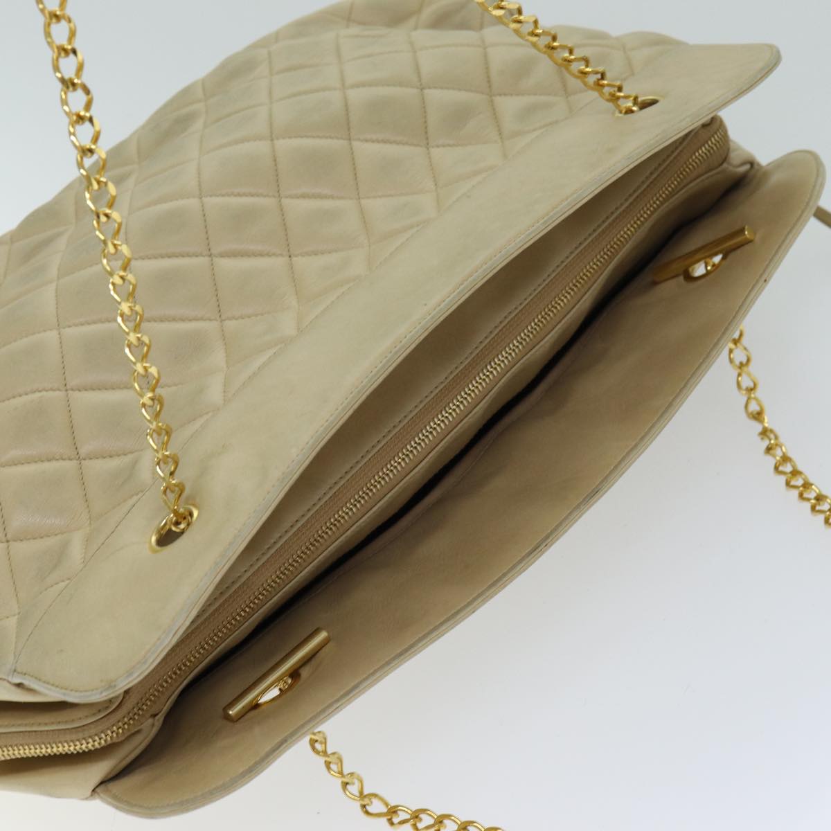 CHANEL Matelasse Chain Shoulder Bag Lamb Skin Beige CC bs15118
