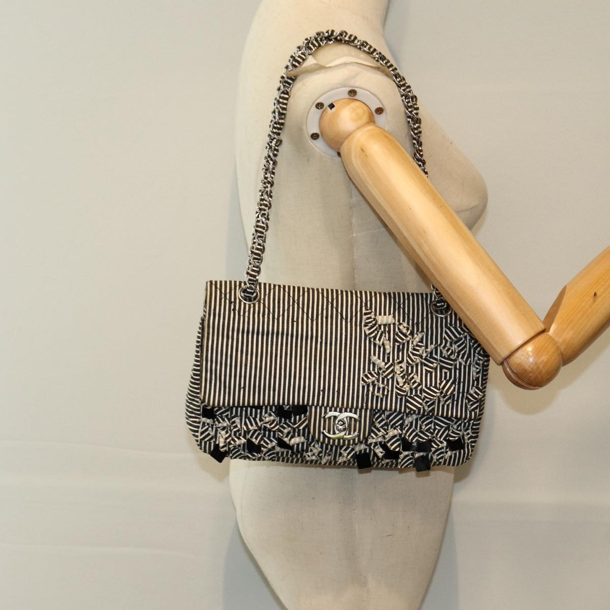 CHANEL Matelasse Turn Lock Chain Hand Bag Canvas Black Silver CC bs16629