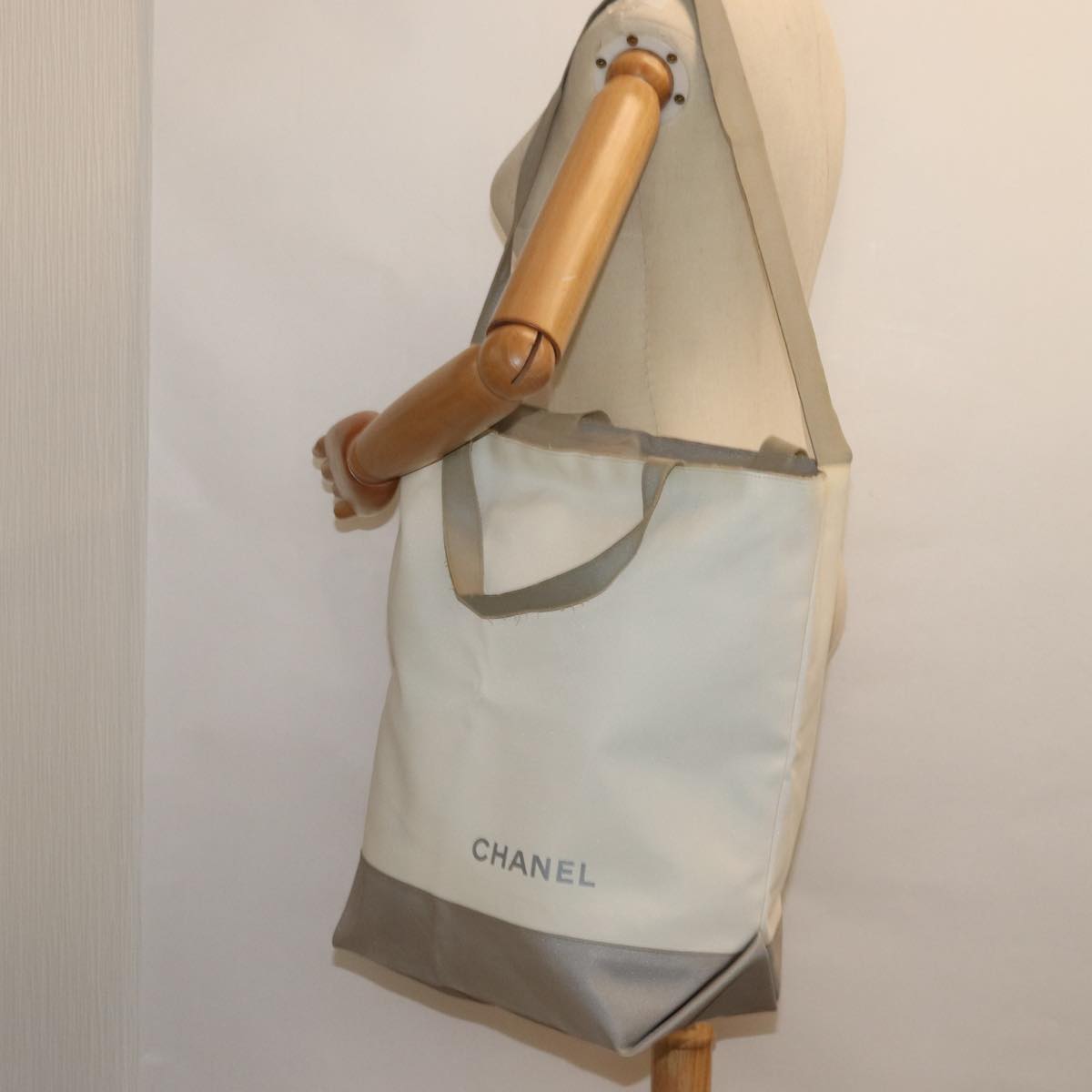 CHANEL Tote Bag Leather 2way White Silver CC bs16701