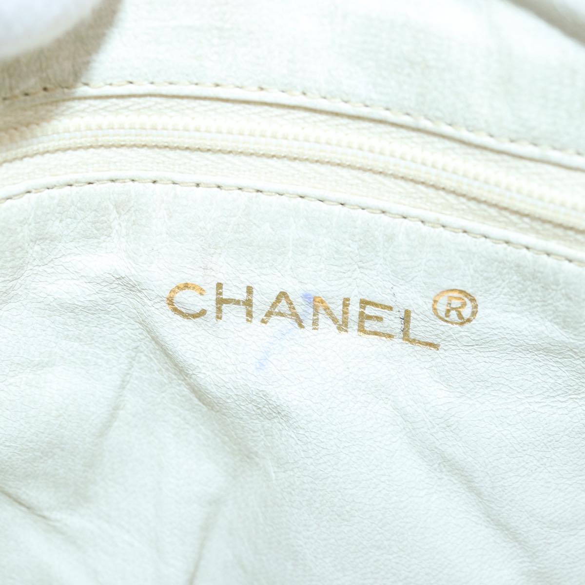 CHANEL Mademoiselle Chain Shoulder Bag Caviar Skin White Gold CC bs17332