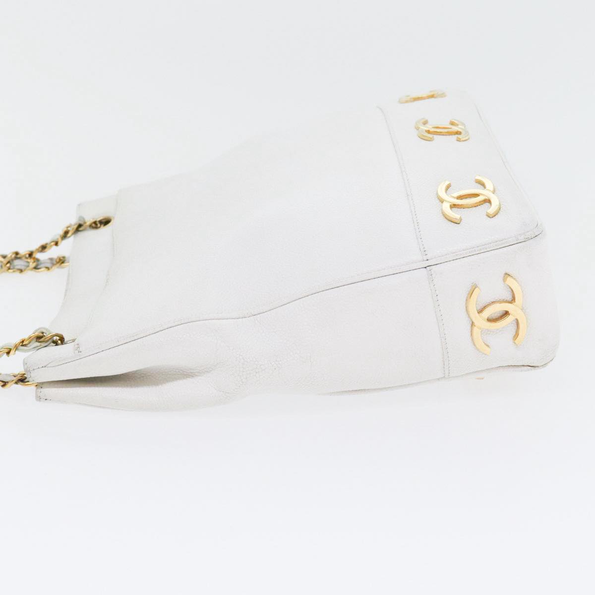 CHANEL Chain Shoulder Bag Caviar Skin White Gold CC bs17674