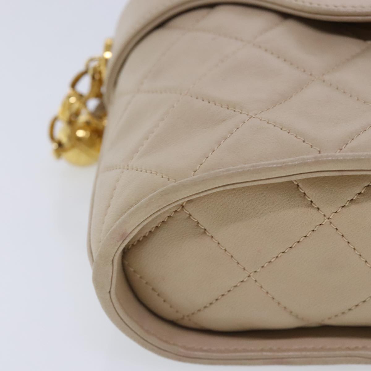 CHANEL Matelasse Chain Shoulder Bag Lamb Skin Beige Gold CC bs18171