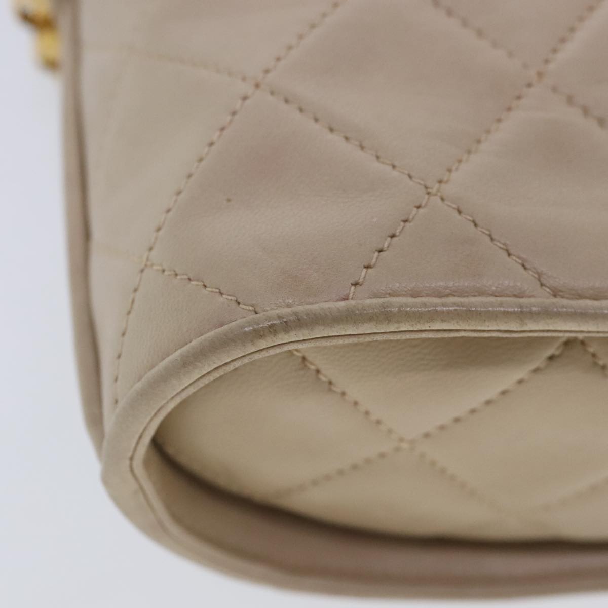 CHANEL Matelasse Chain Shoulder Bag Lamb Skin Beige Gold CC bs18171