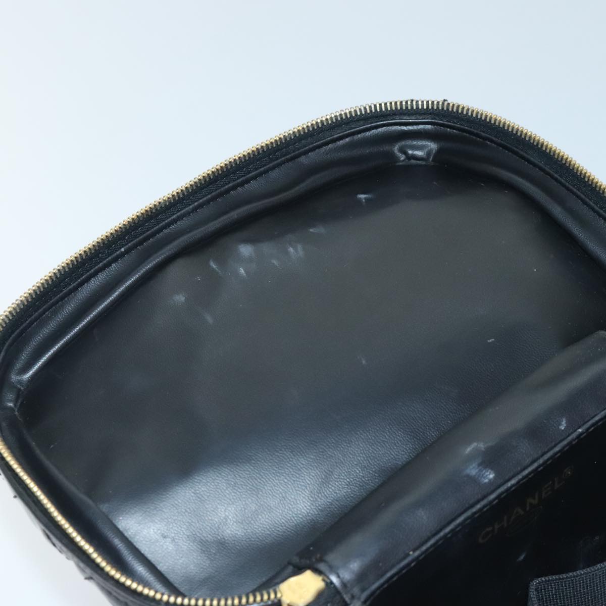 CHANEL Matelasse Vanity Cosmetic Pouch Patent leather Black Gold CC bs18324