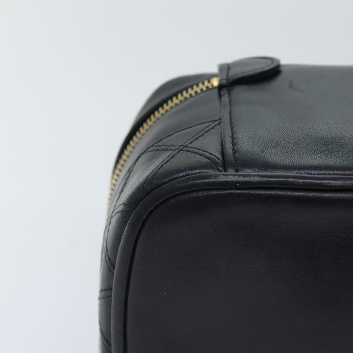 CHANEL Bicolore Vanity Cosmetic Pouch Leather Black CC bs18328