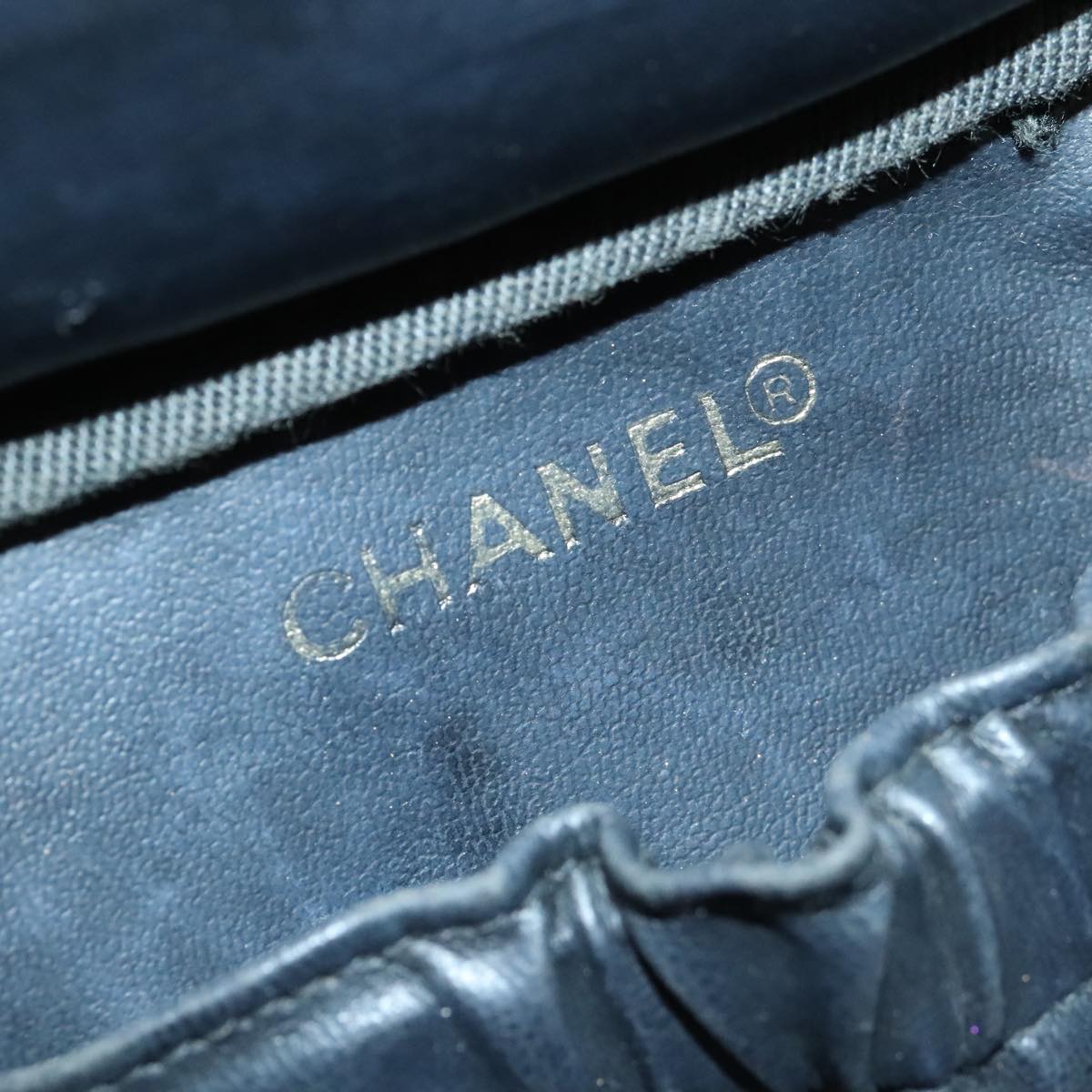 CHANEL Bicolore Vanity Cosmetic Pouch Leather Black CC bs18328