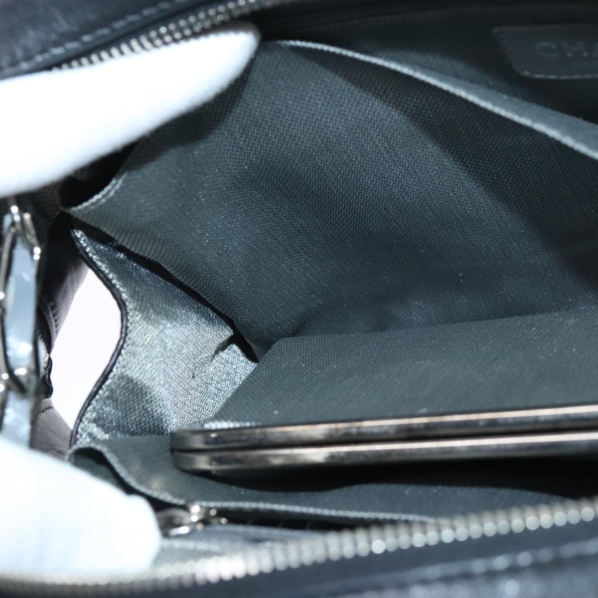 CHANEL Chain Shoulder Bag Leather Silver Black CC bs18415