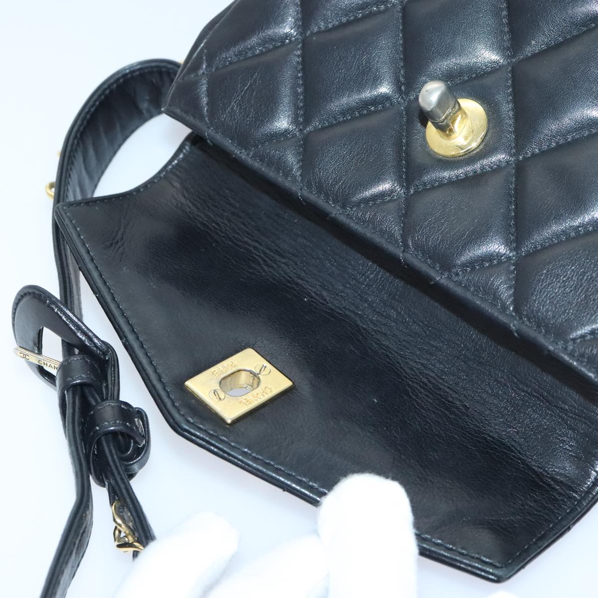 CHANEL Matelasse Waist bag Lamb Skin Black Gold CC bs18455