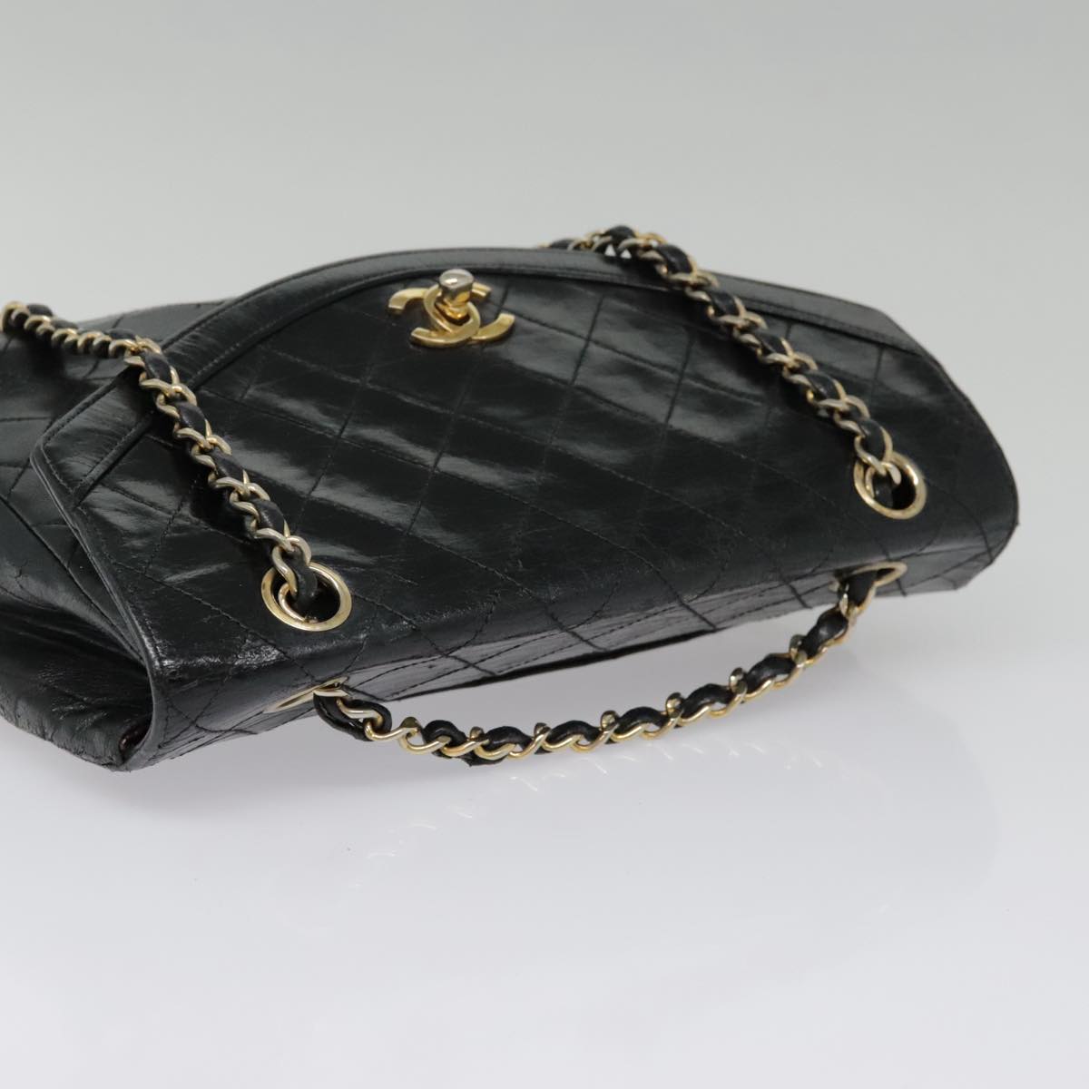 CHANEL Matelasse Chain Shoulder Bag Lamb Skin Gold Black CC bs18532