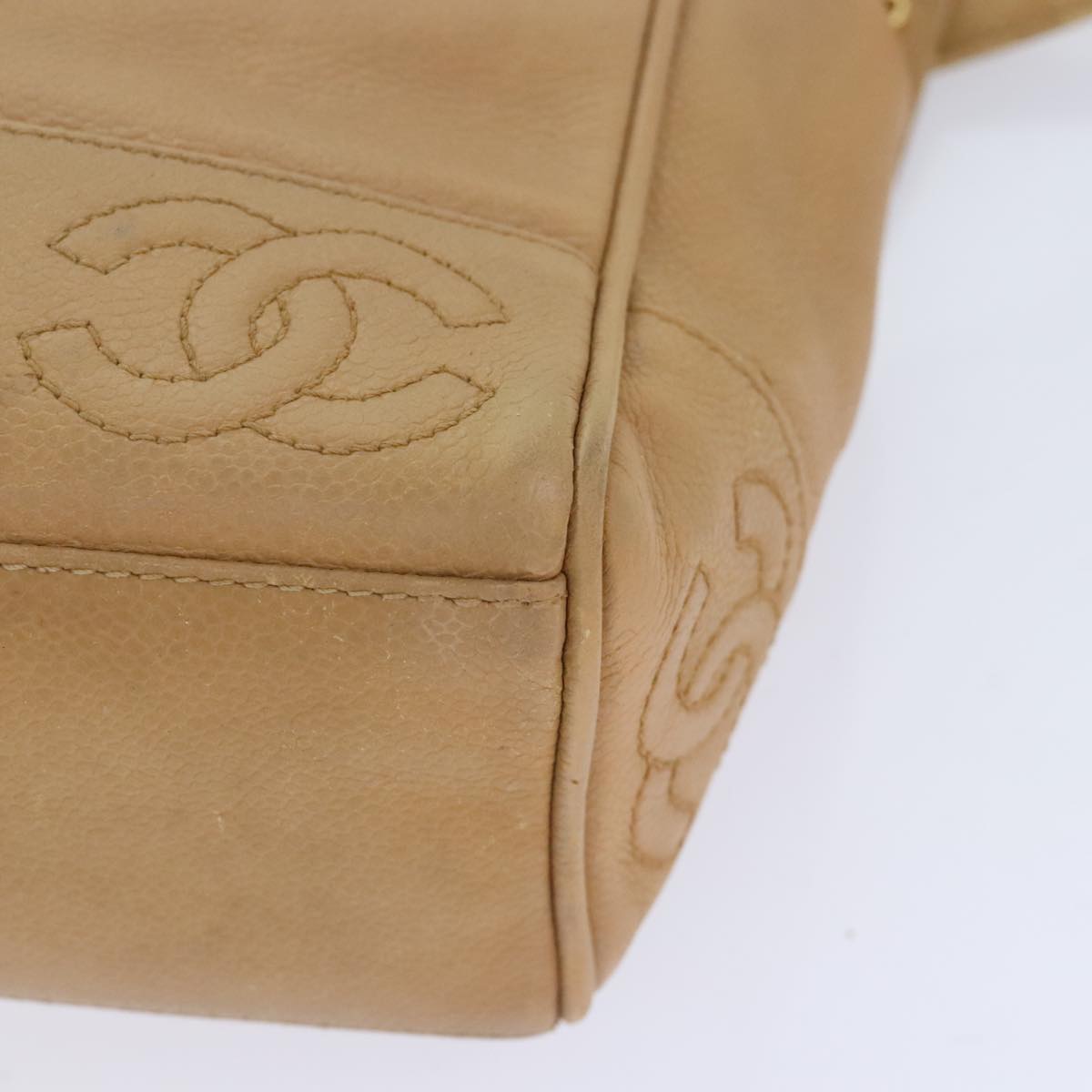 CHANEL Chain Shoulder Bag Caviar Skin Beige Gold CC bs18835