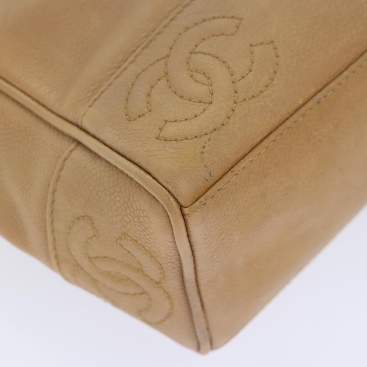 CHANEL Chain Shoulder Bag Caviar Skin Beige Gold CC bs18835