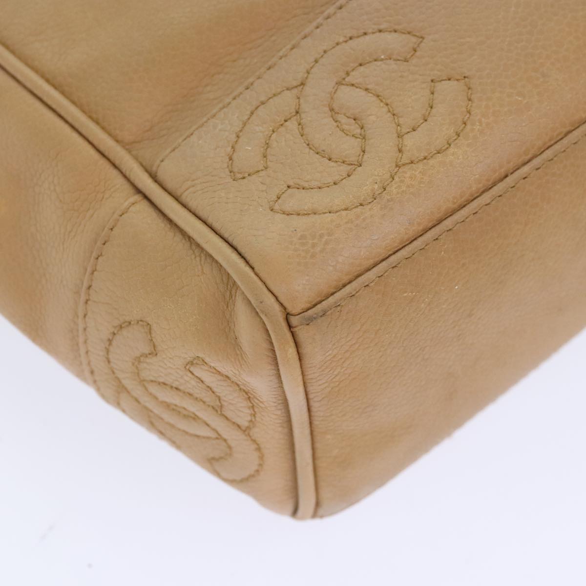 CHANEL Chain Shoulder Bag Caviar Skin Beige Gold CC bs18835
