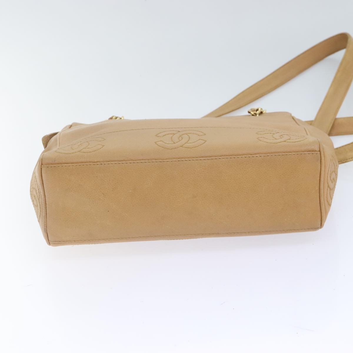 CHANEL Chain Shoulder Bag Caviar Skin Beige Gold CC bs18835