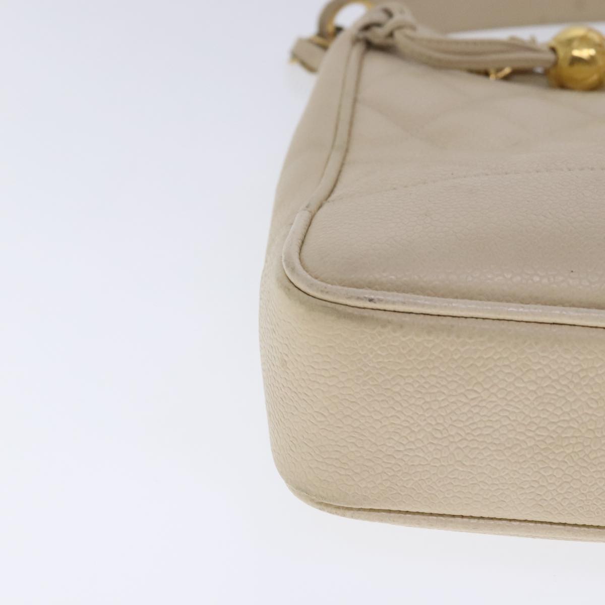 CHANEL Matelasse Chain Shoulder Bag Caviar Skin Beige CC bs18887