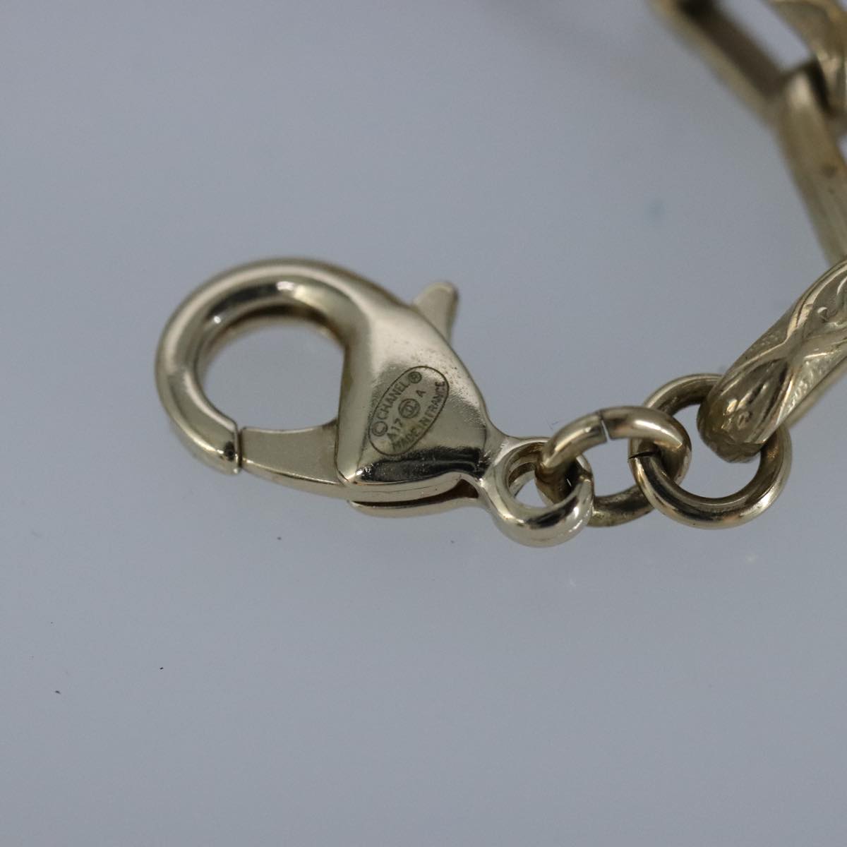 CHANEL Necklace metal Gold Tone CC bs19061