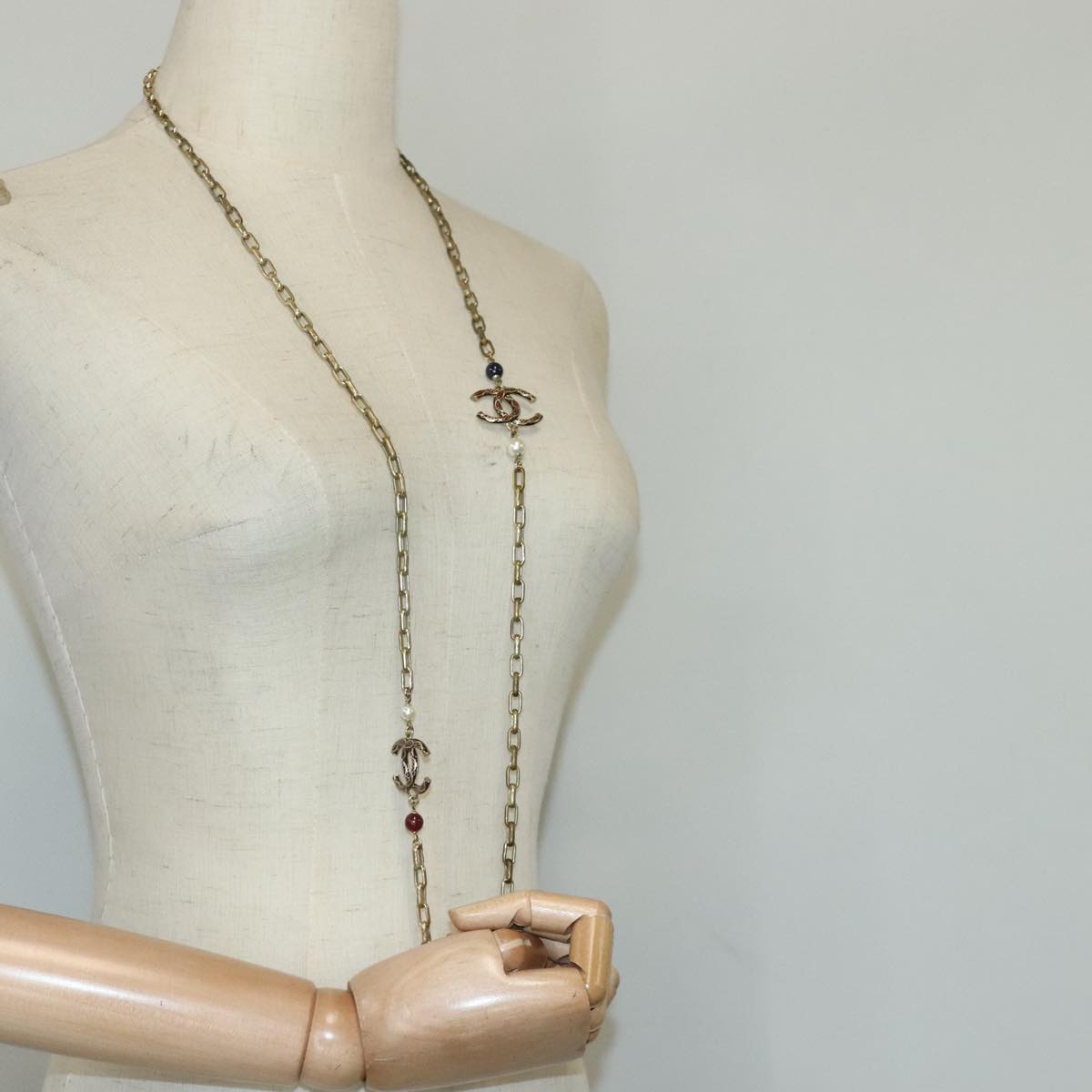 CHANEL Necklace metal Gold Tone CC bs19061