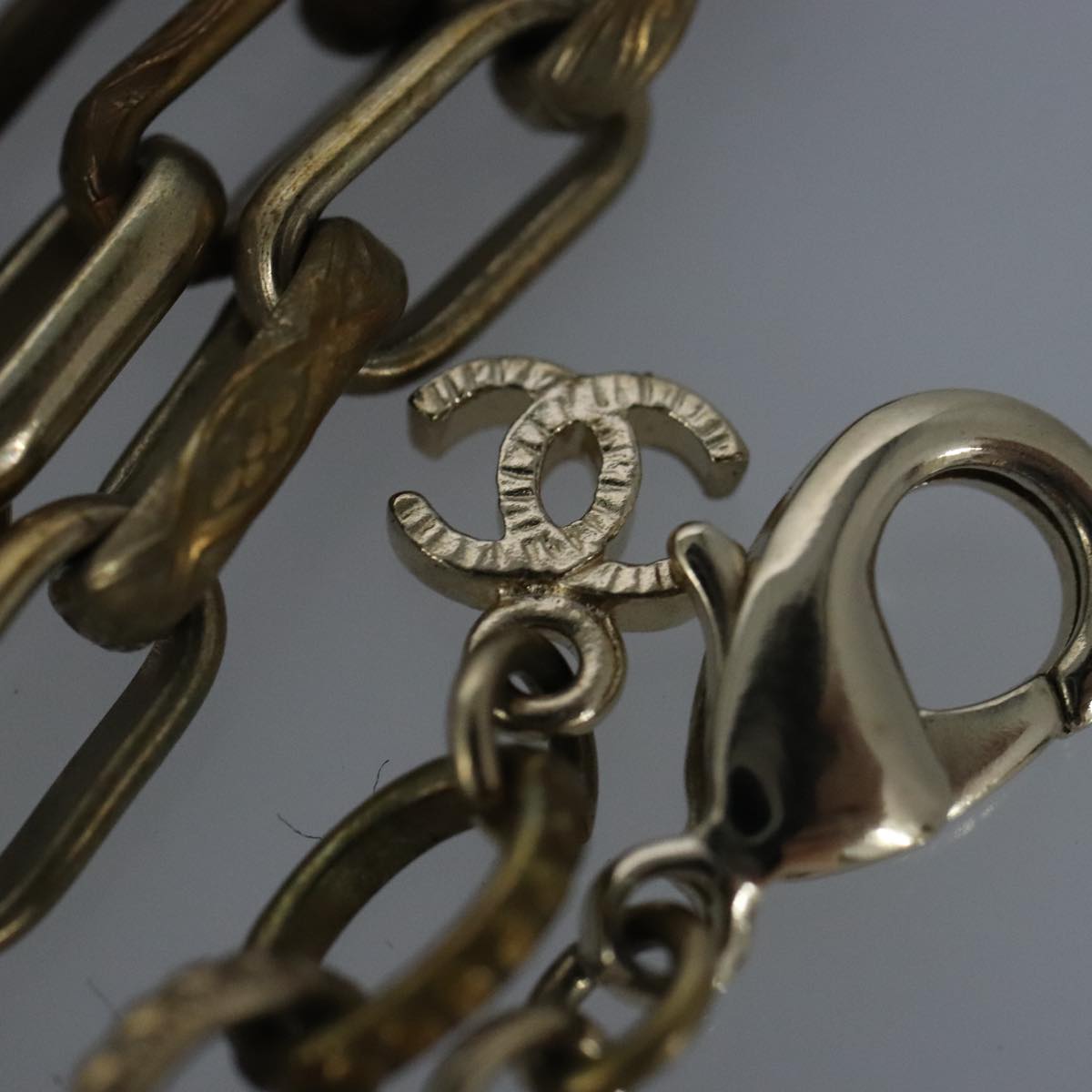 CHANEL Necklace metal Gold Tone CC bs19061