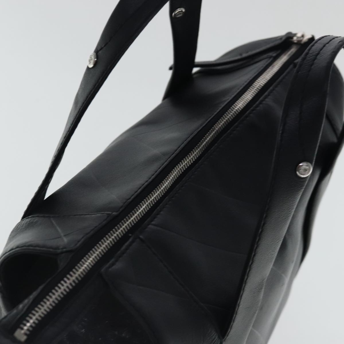 CHANEL V stitch Hand Bag Leather Black Silver CC bs19168