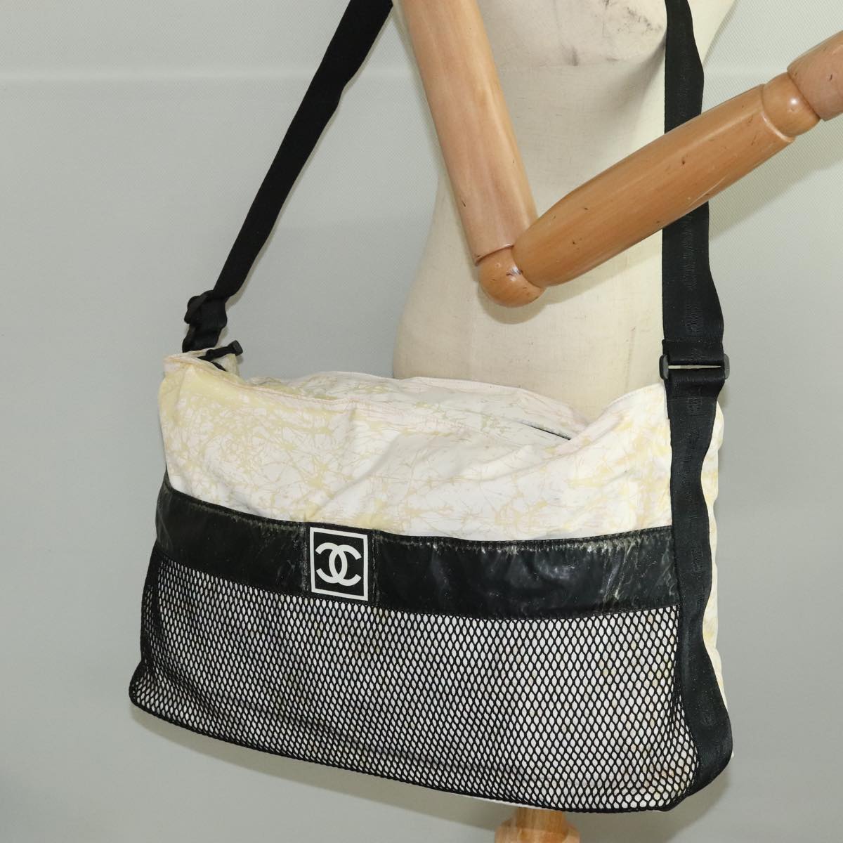 CHANEL Chanel Sports Shoulder Bag Nylon White Black CC bs19291