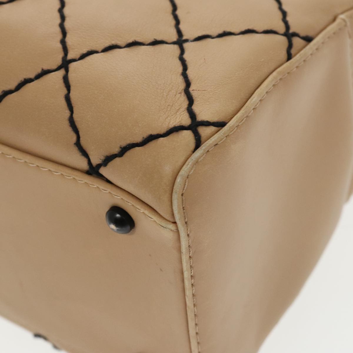 CHANEL Matelasse Wild Stitch Hand Bag Leather Beige CC bs19424
