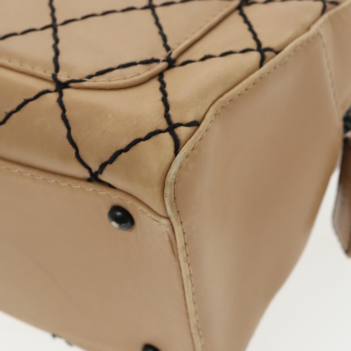 CHANEL Matelasse Wild Stitch Hand Bag Leather Beige CC bs19424