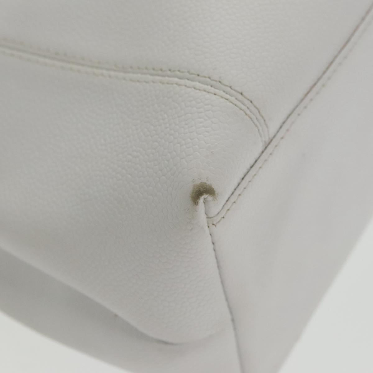 CHANEL Shoulder Bag Caviar Skin White Gold CC bs19456