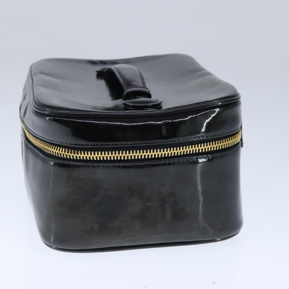 CHANEL Vanity Pouch Enamel Black Gold CC bs20306