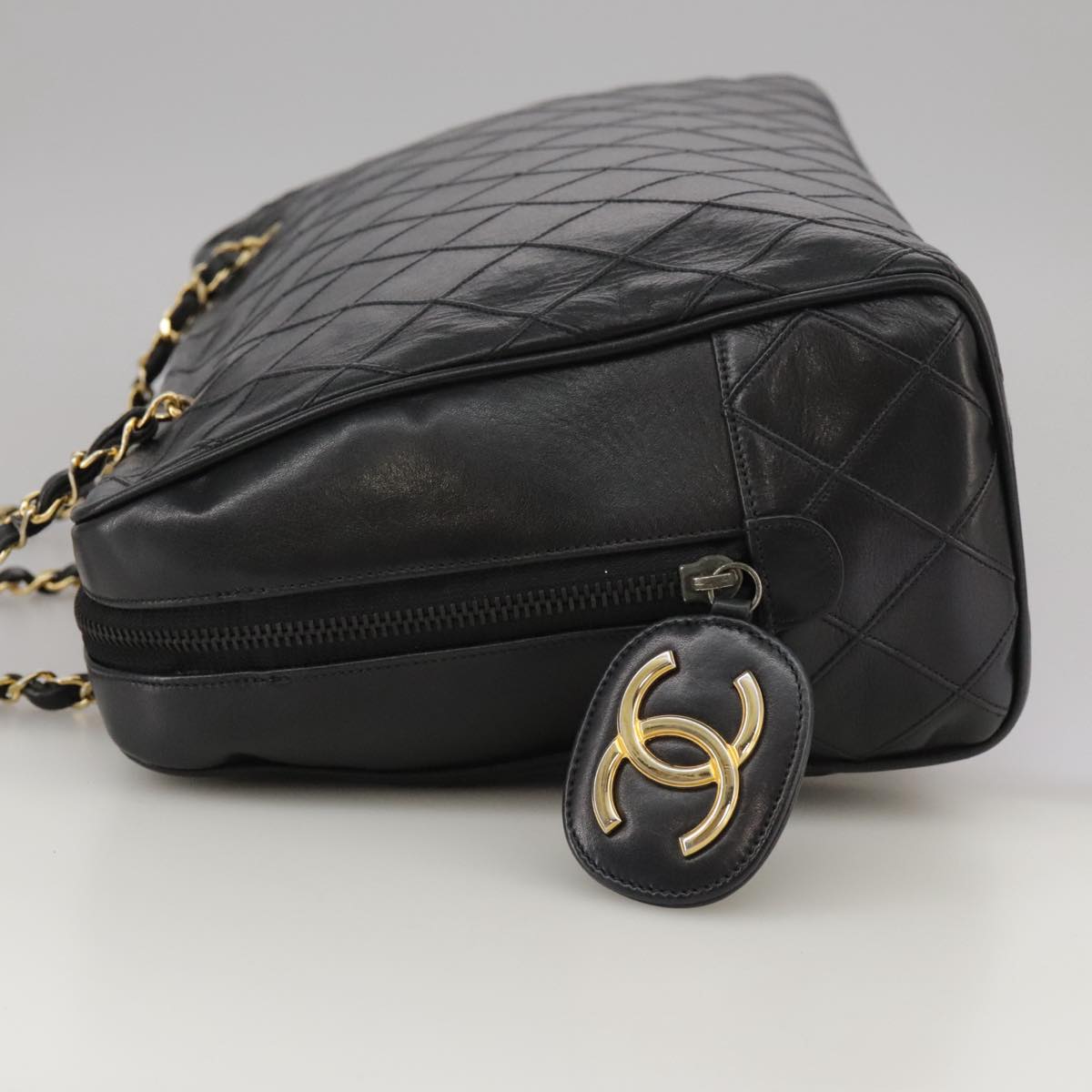 CHANEL Bicolore Chain Matelasse Shoulder Bag Lamb Skin Black CC bs20538