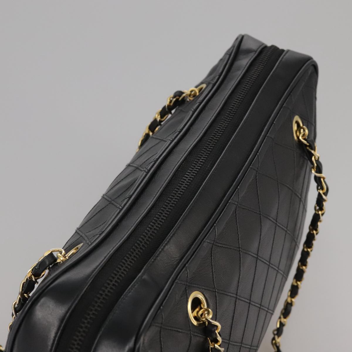 CHANEL Bicolore Chain Matelasse Shoulder Bag Lamb Skin Black CC bs20538